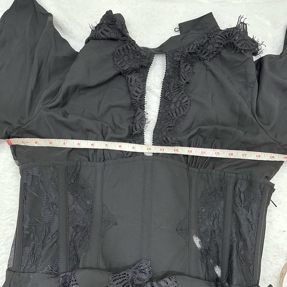 Corset Story Lace Detail Goth Dress - Picture 10 of 11